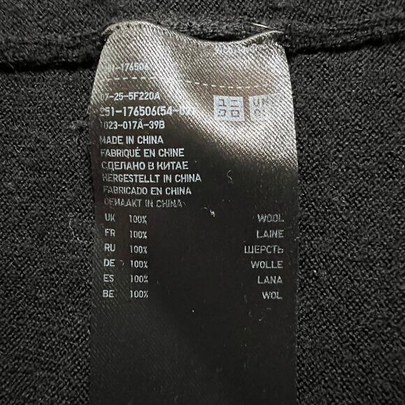 Uniqlo Mock Neck 100% Wool Sweater Size XL Lightweight Layers Minimalist Casual - Picture 5 of 8